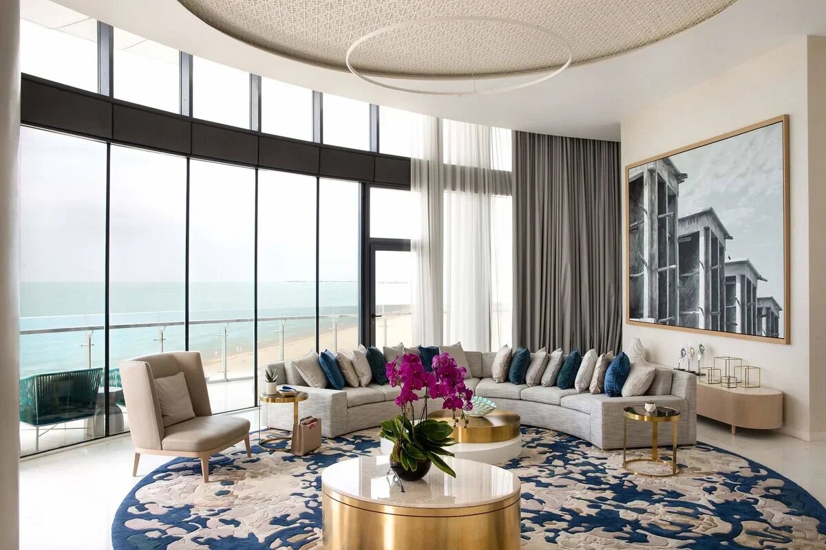 Люкс Panoramic Two Bedroom в отеле Jumeirah at Saadiyat Island Resort. 