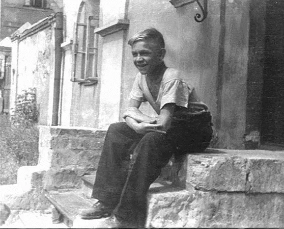 Лев Яшин в детстве