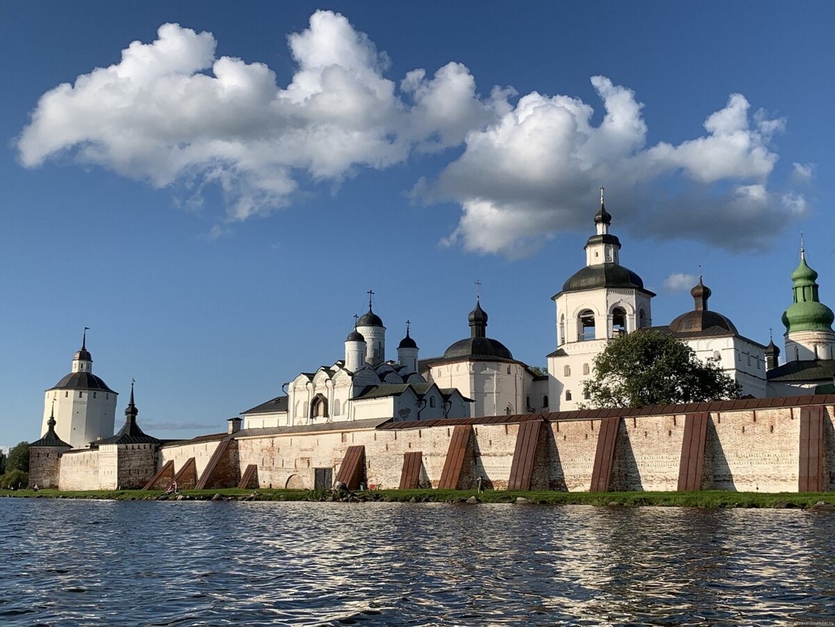 Кириллов-Белозерский монастырь, семейная усыпальница рода воинов. Из открытых источников