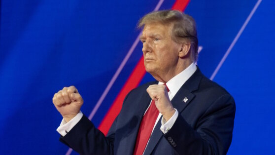    NBC: Трамп побеждает на праймериз в еще трех штатах Андрей Бурков