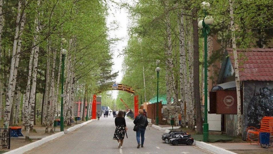    В Нижневартовске началось благоустройство парка Победы