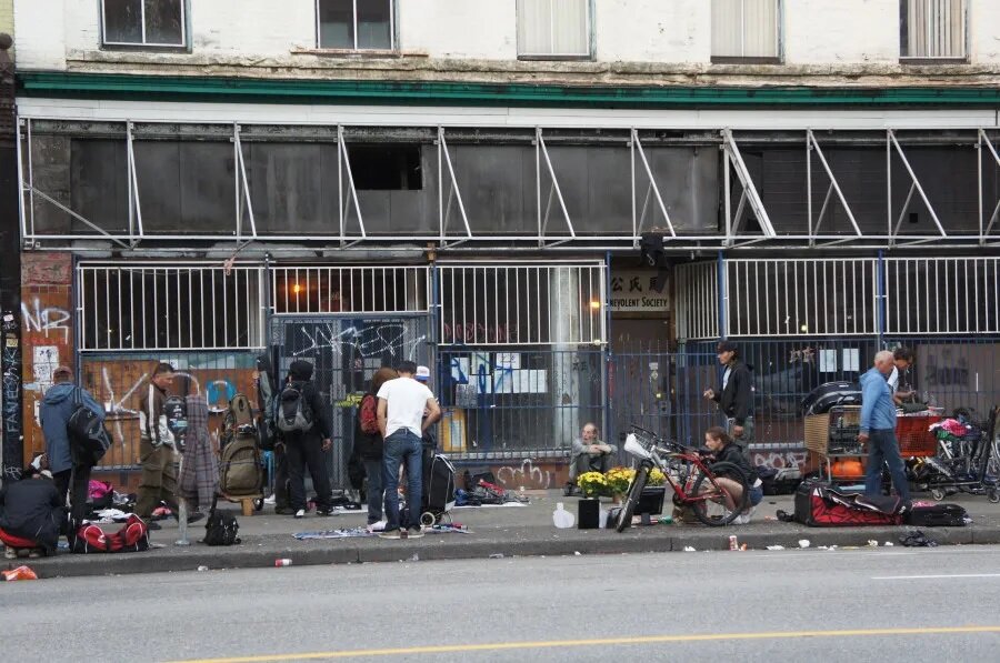 Ванкувер. Район бомжей и наркоманов