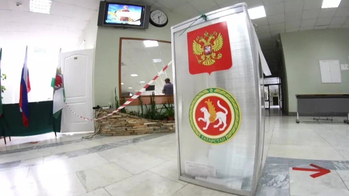     Мэр Нижнего Тагила Владислав Пинаев выступил с критикой в отношении бюджетников, которые не ходили на выборы президента России. Он считает, что таким гражданам не место на госслужбе. Об этом пишет портал «Е1.ру».