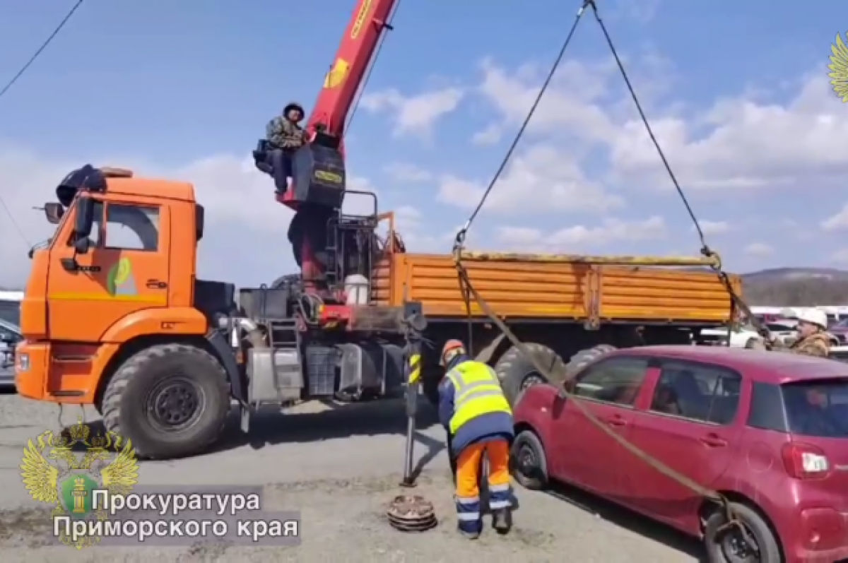 Нелегальную автостоянку на землях Минобороны ликвидируют во Владивостоке |  АиФ Приморье | Дзен