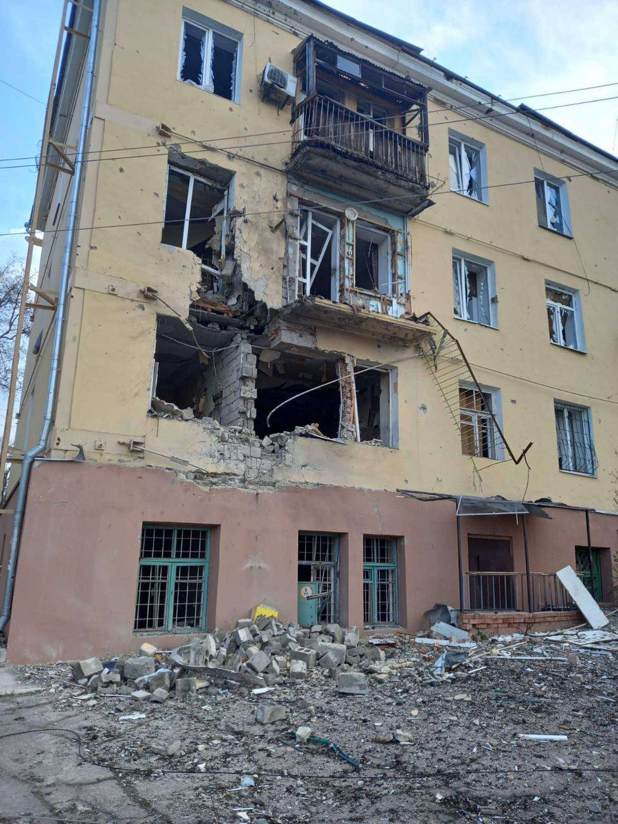 Место попадания над почтовым отделением