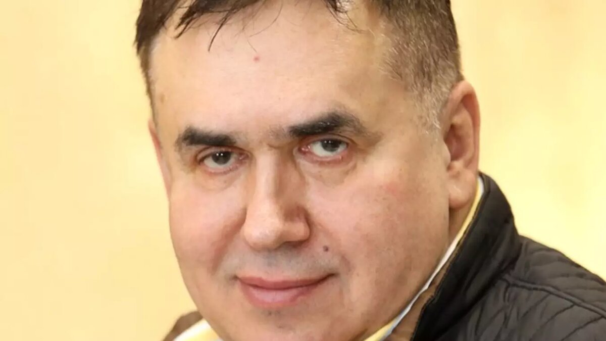     Актер Станислав Садальский назвал Родину-мать одним из чудес света, а Волгоград — городом с тяжелой энергетикой, стоящим на кладбище. Таким мнением он поделился с подписчиками в LiveJournal.