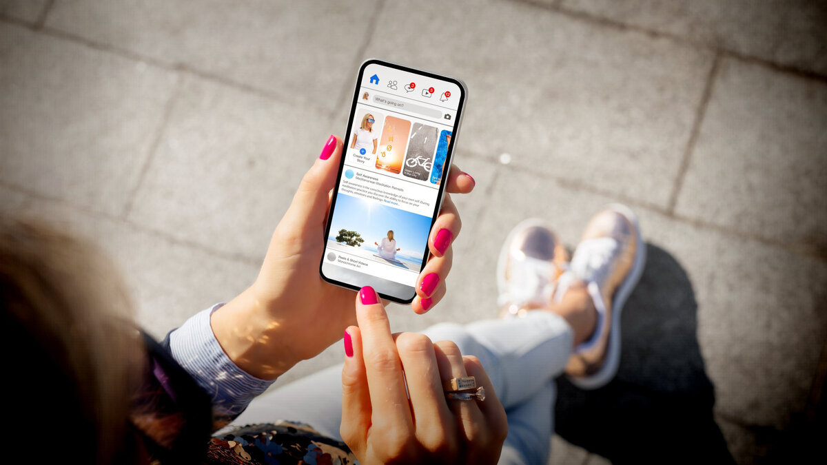 Если контент не радует - это повод от него отписаться.