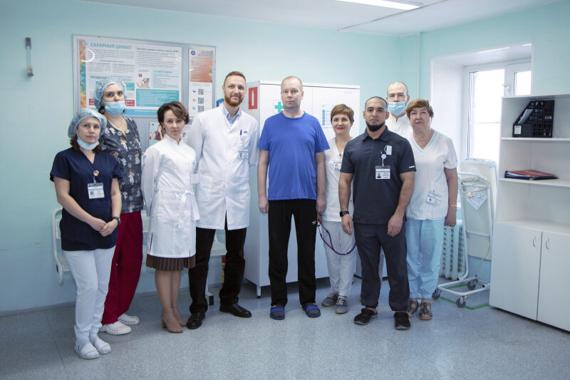    Нижневартовские врачи спасли пациента после отравления угарным газом