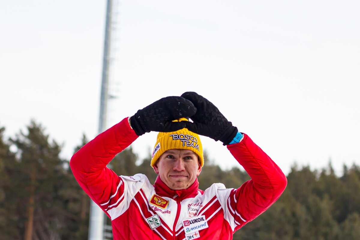 Александр Большунов 