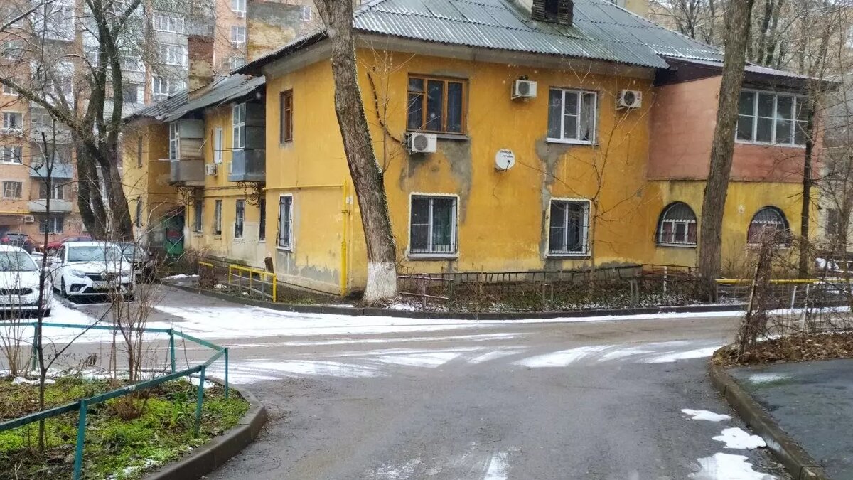     176 многоквартирных домов в Ростовской области находятся под угрозой обрушения, заявили на заседании правительства региона.