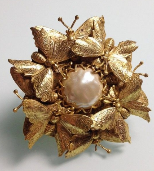 ����� �Miriam Haskell�