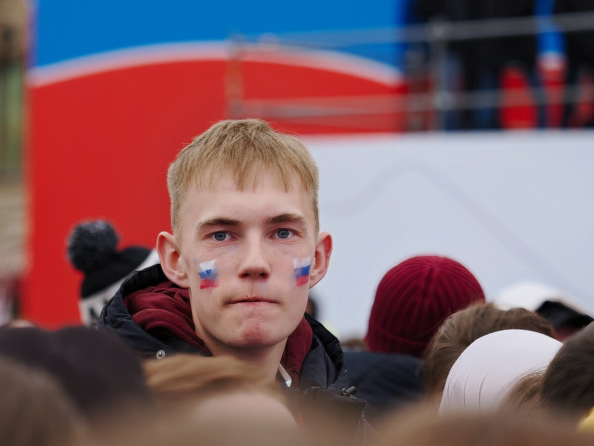 «10 лет в родной гавани» - как прошел митинг-концерт на Красной площади, посвященный 10-летней годовщине присоединения Крыма к России.-5