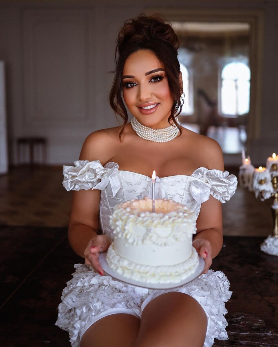 Красота требует жертв. Но явно не таких, как у героинь нашей сегодняшней подборки. Рассказываем о случаях со знаменитостями, когда улучшайзинг не принёс ничего хорошего.-10