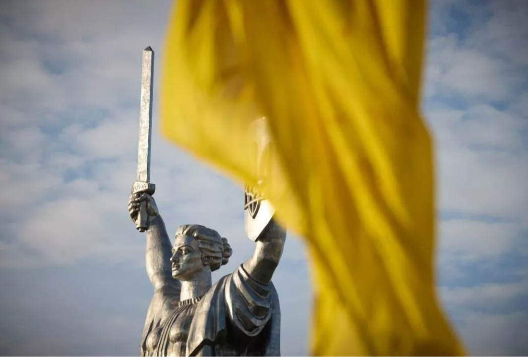    Омелян: Украина расплатится с США российскими нефтью и газом в случае победы