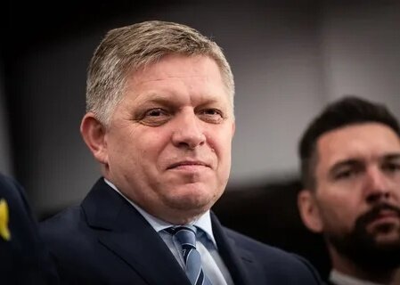    Руководство Евросоюза угрожает Словакии репрессиями из-за дружеского отношения правительства Фицо к России