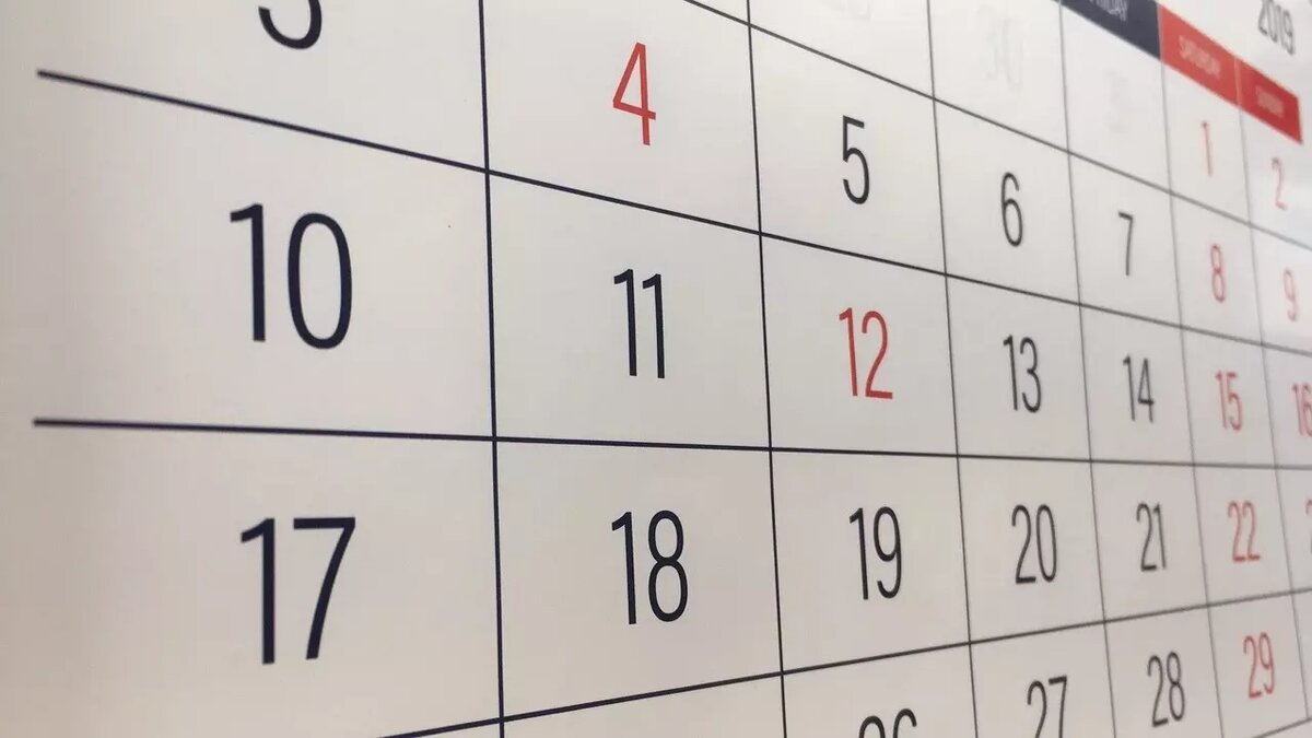     Будний весенний день, 20 марта, завершился обсуждением обстановки с детьми в Татарстане, задержания из-за подготовки к нападению на школу ученицу и ДТП с участием BMW и двух пострадавших детей.