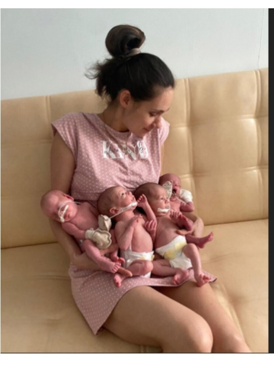 Галина Николаева с детьми. Фото из сети Интернет