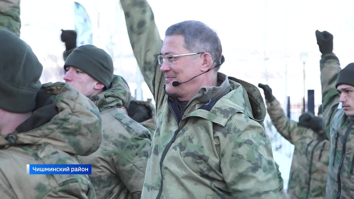    Глава Башкортостана в свой юбилей встретился с участниками молодежного форума “Мужской разговор” - сюжет “Вестей”