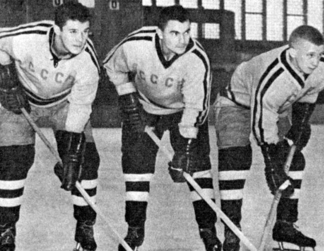 Изображение из открытых источников (тройка из столичного "Локомотива")