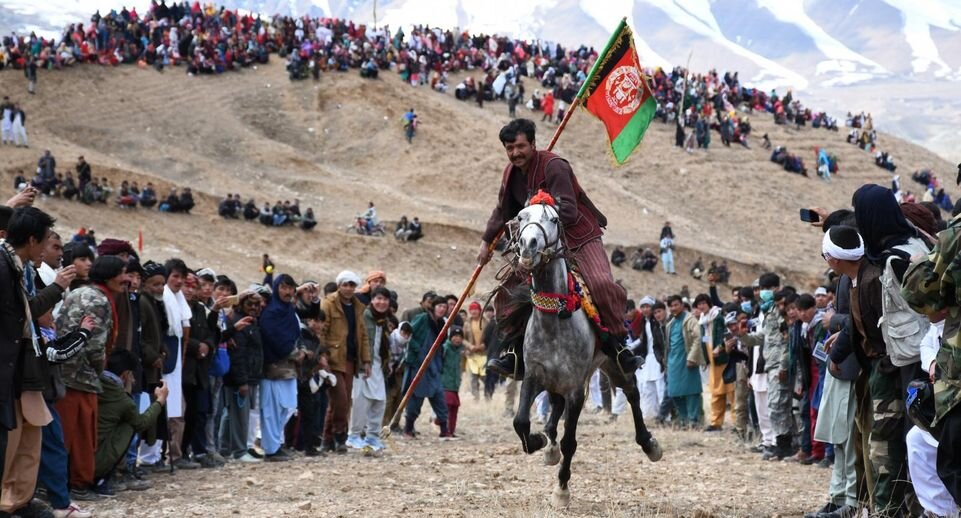     Традиционные соревнования во время празднования Навруза в Афганистане, 2021 год. Фото: Azimi / XinHua / Global Look Press