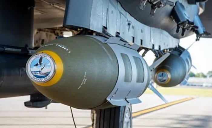 Планирующие корректируемые авиабомбы типа JDAM/ Фото: news.rambler.ru