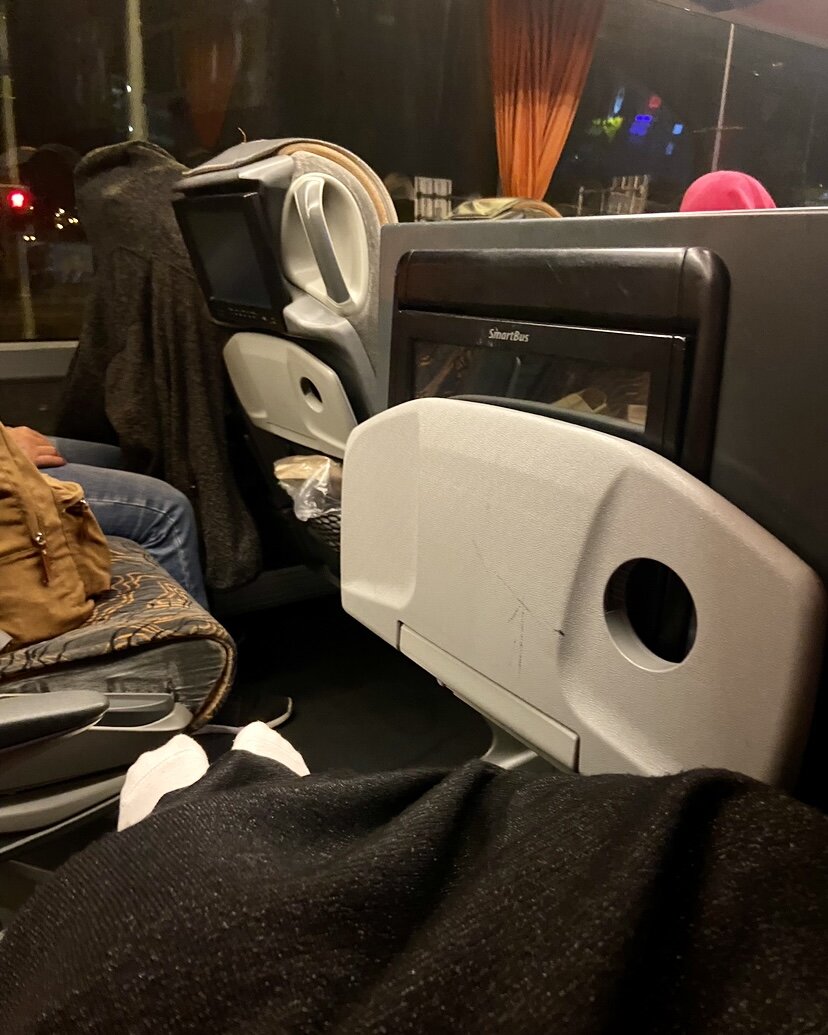 Тут я поняла, что взять с собой плед - великолепная идея, которая мне НЕ пришла в голову 