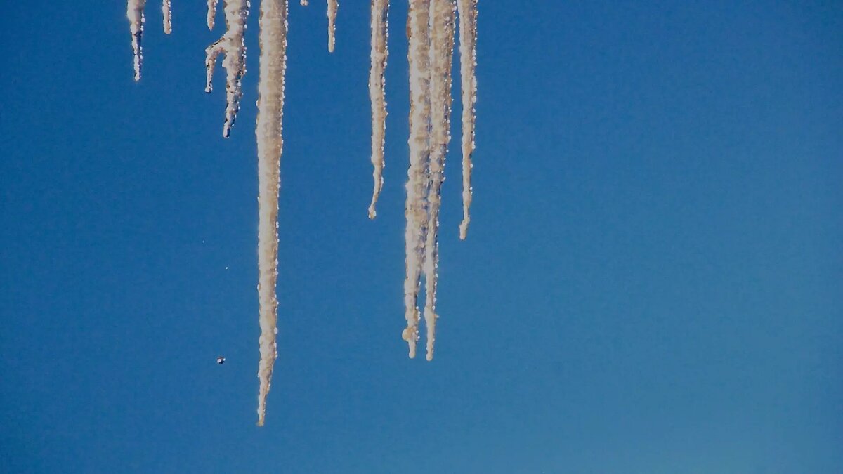     В ХМАО ожидаются перепады температуры. Также синоптики предупредили об изморози и осадках.