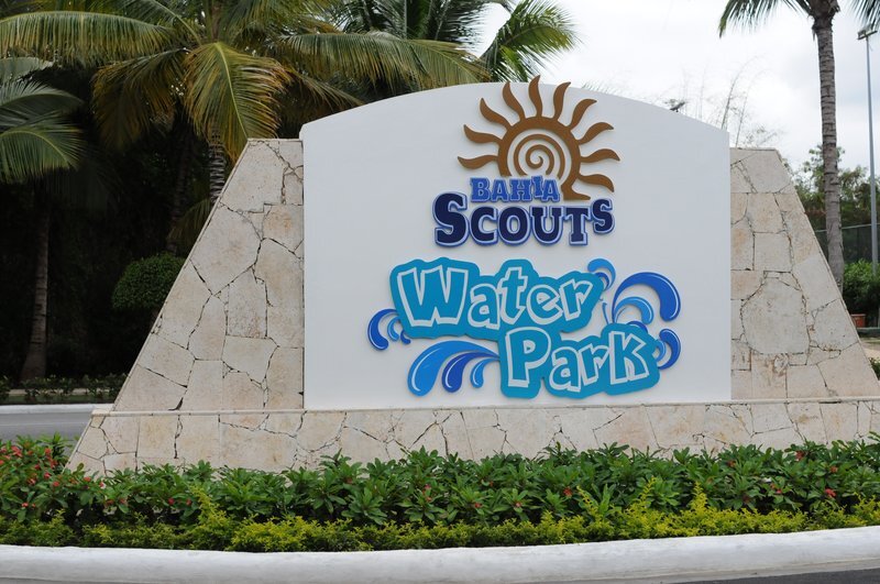 Детский мини-аквапарк - находится на территории комплекса Club Golden