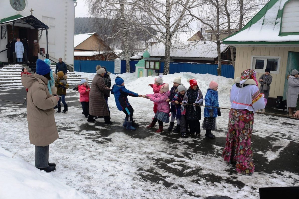 3 июля день республики алтай. Республика алтай в цифрах. Республика алтай в цифрах. Физическая карта горного алтая. Карта развития туризма.