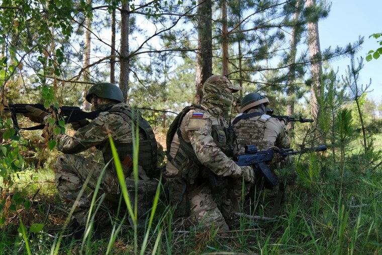  Екатеринбургский солдат спас 100 товарищей, оказавшихся отрезанными от своей группы (архивное фото) Фото: Официальный сайт Министерства обороны РФ 