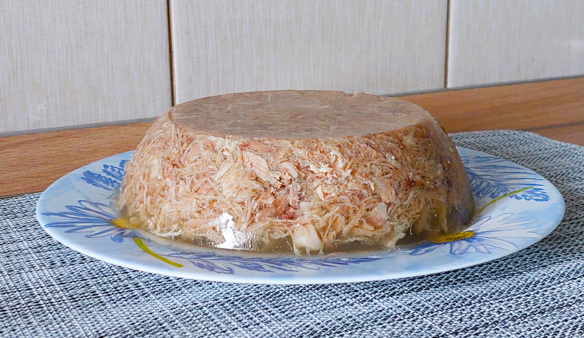 Увидела в Светофоре Шеи индейки и поняла, что они мне нужны на ужин!  Вкусный холодец из шеи индейки - диетическое блюдо. Сварила впервые. | Вера  Ларина | Дзен