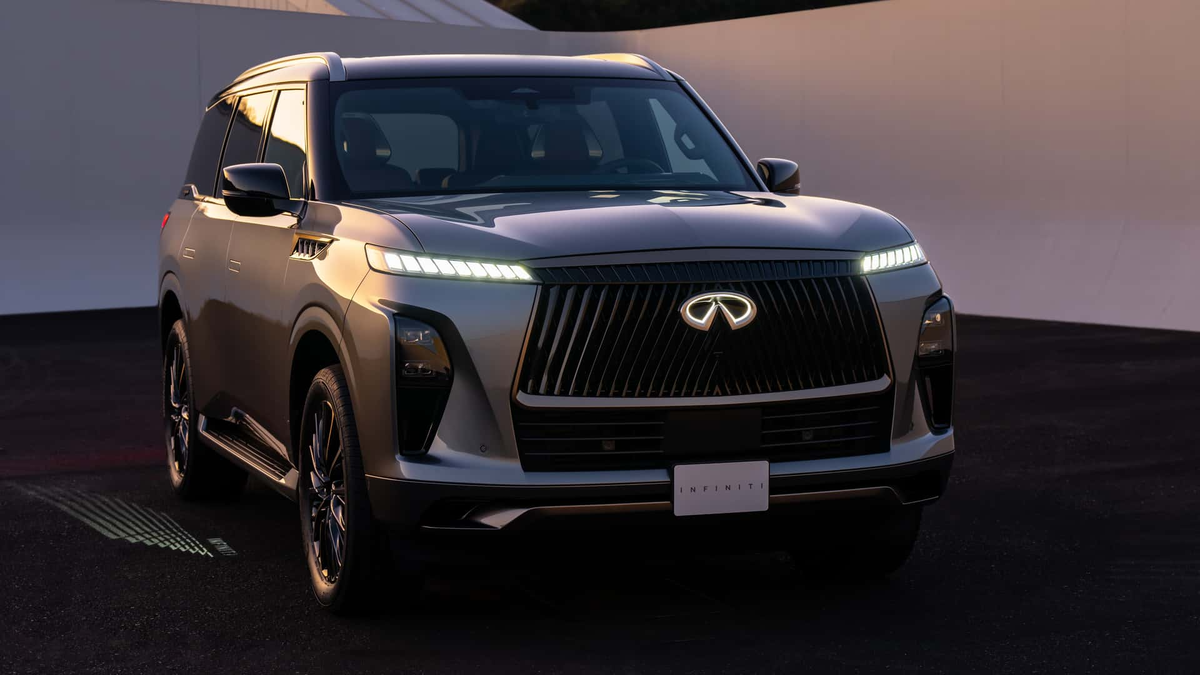 Представлен рамный внедорожник Infiniti QX80 2025: он получил новый мотор и  восемь разъёмов USB-C | iXBT.com | Дзен