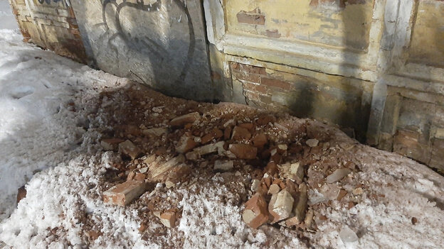    В Кирове обвалились части стен ещё двух исторических домов