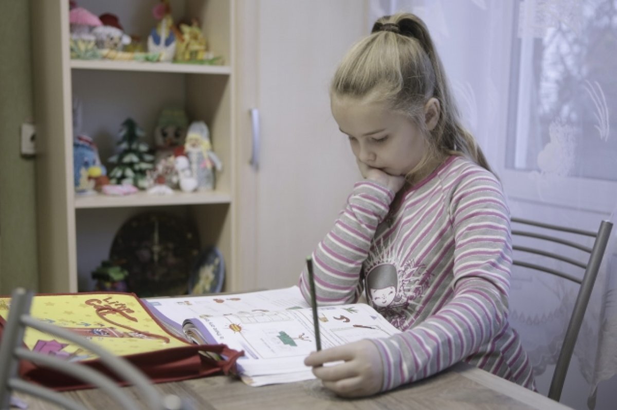    В брянском Новозыбкове из-за гепатита А школы перевели на дистант