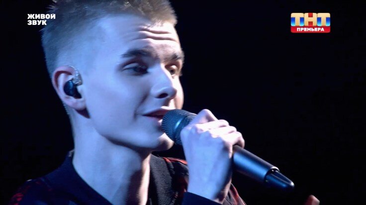 Кадр из шоу «Новая Фабрика звезд»