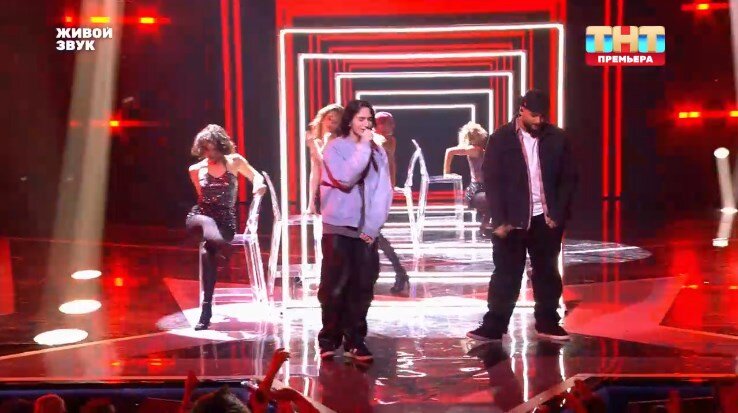 Кадр из шоу «Новая Фабрика звезд»