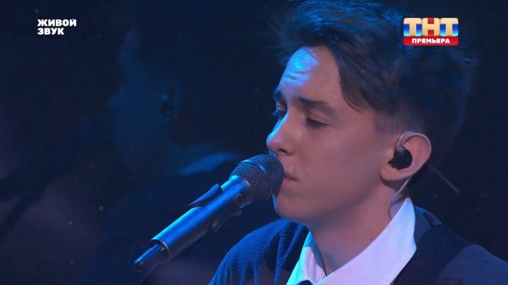 Кадр из шоу «Новая Фабрика звезд»