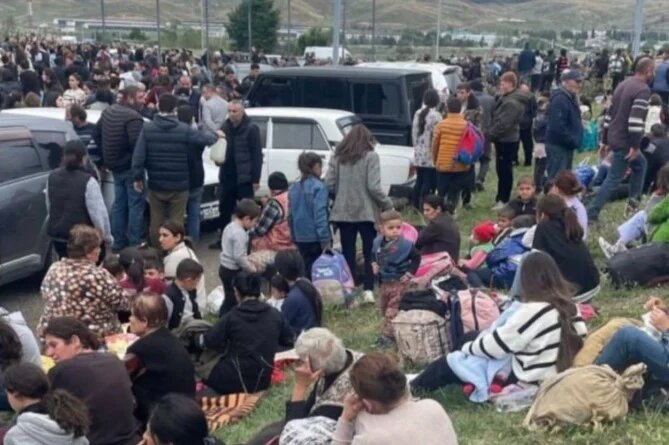 Этнические чистки в Нагорном Карабахе