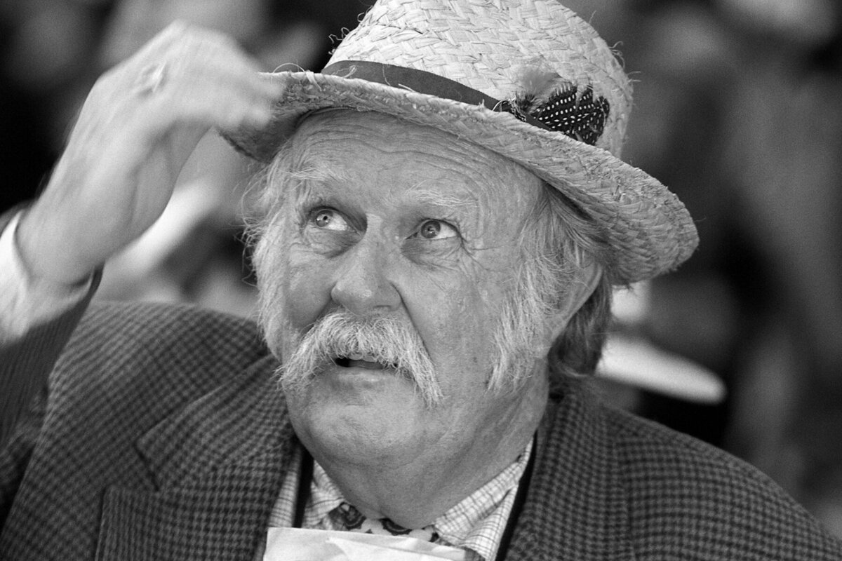     Умер в госпитале актер фильма «Бегущий по лезвию» Майкл Эммет Уолш