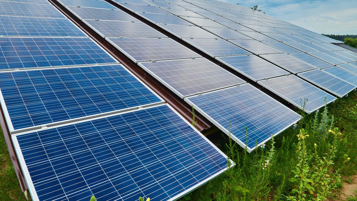 *Солнечные панели 