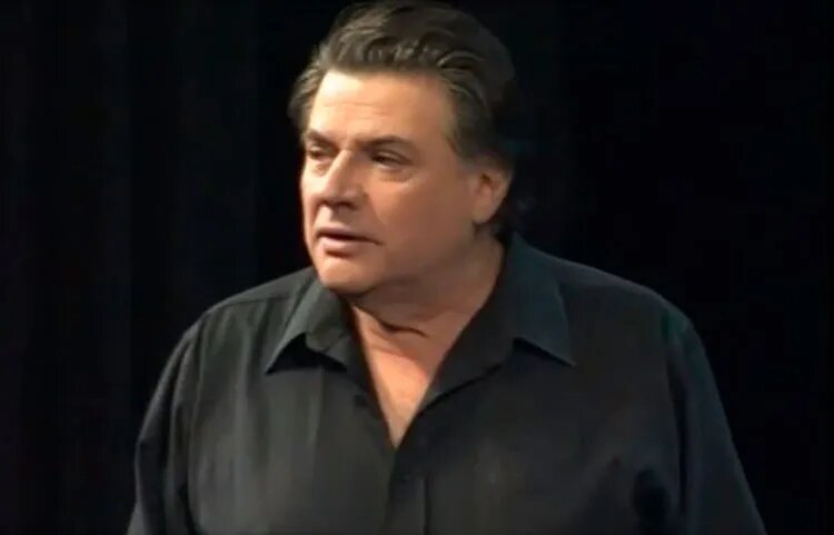 Кадр из видео