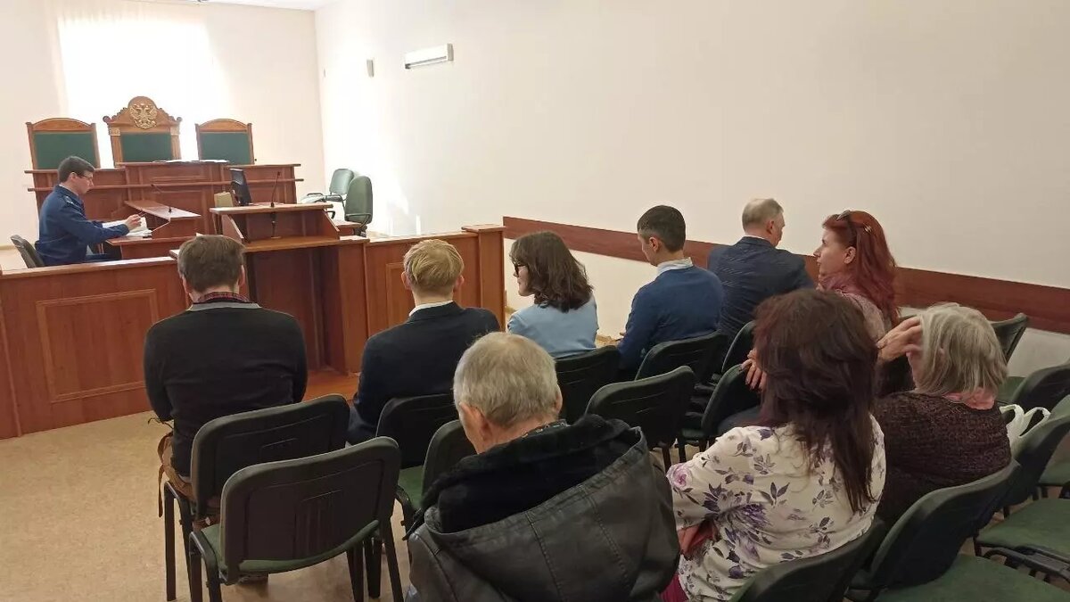     21 марта в Верховном суде Удмуртии началось рассмотрение дела по оспариванию положений Закона УР о платности парковок