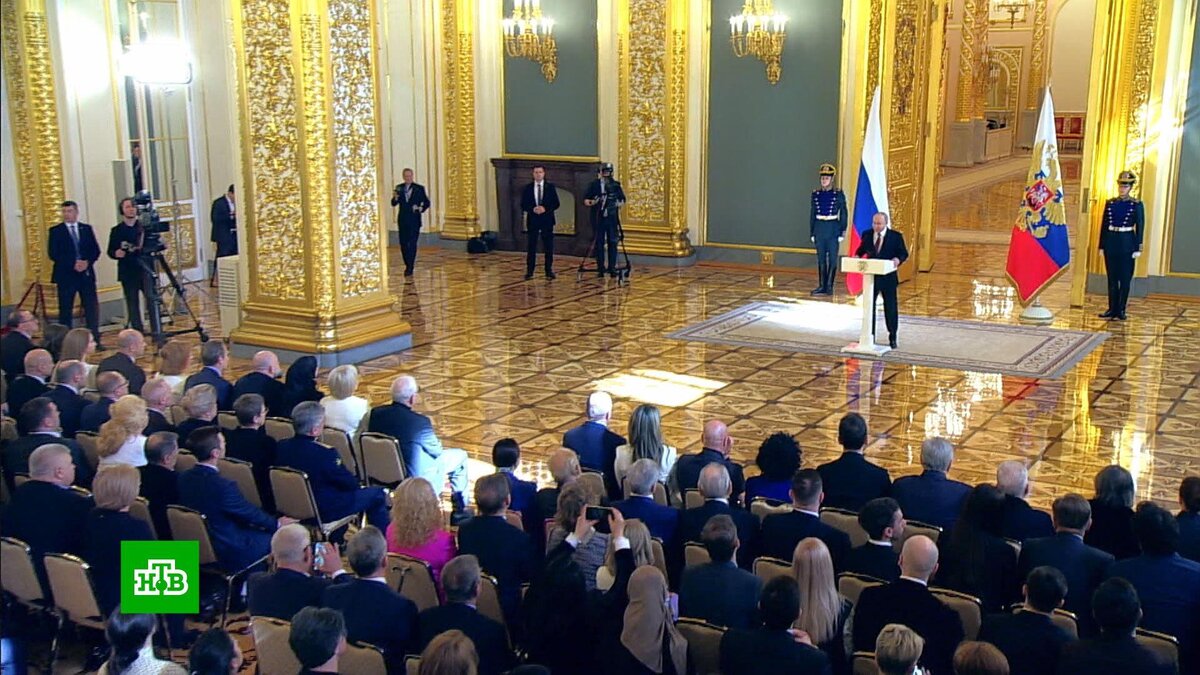    «Великий стратег»: команда Путина не сомневалась в его победе