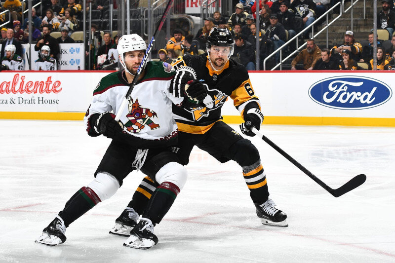 Эрик Карлссон