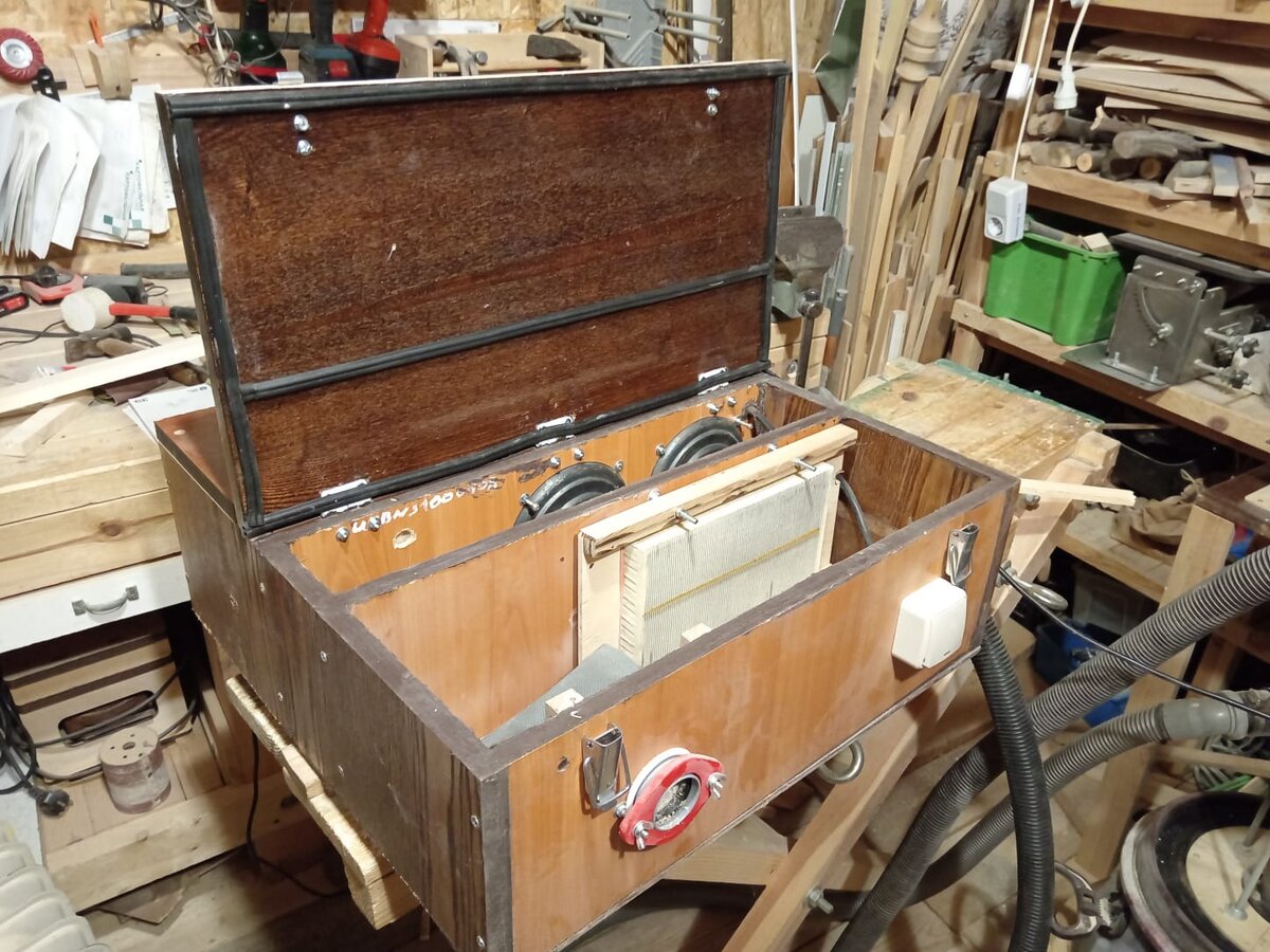 Самодельный двухмоторный пылесос.