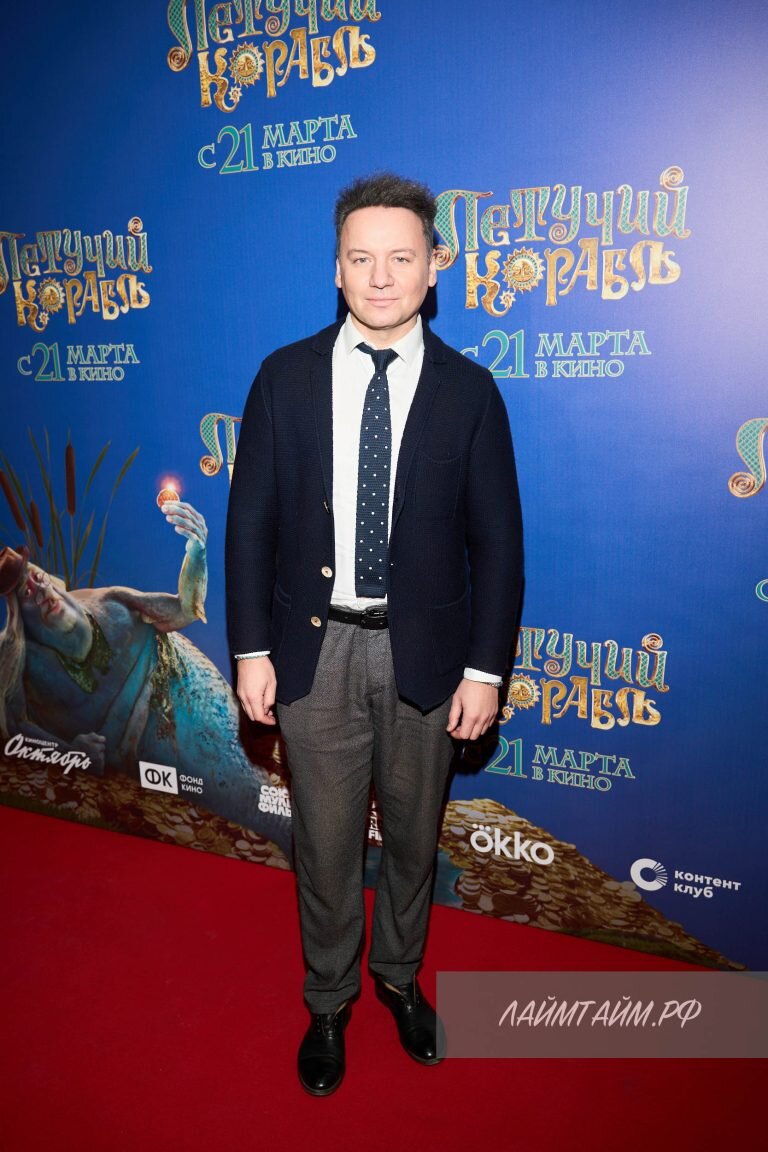 Главный вопрос премьеры фильма "Летучий корабль": играл ли Данила Козловский баб