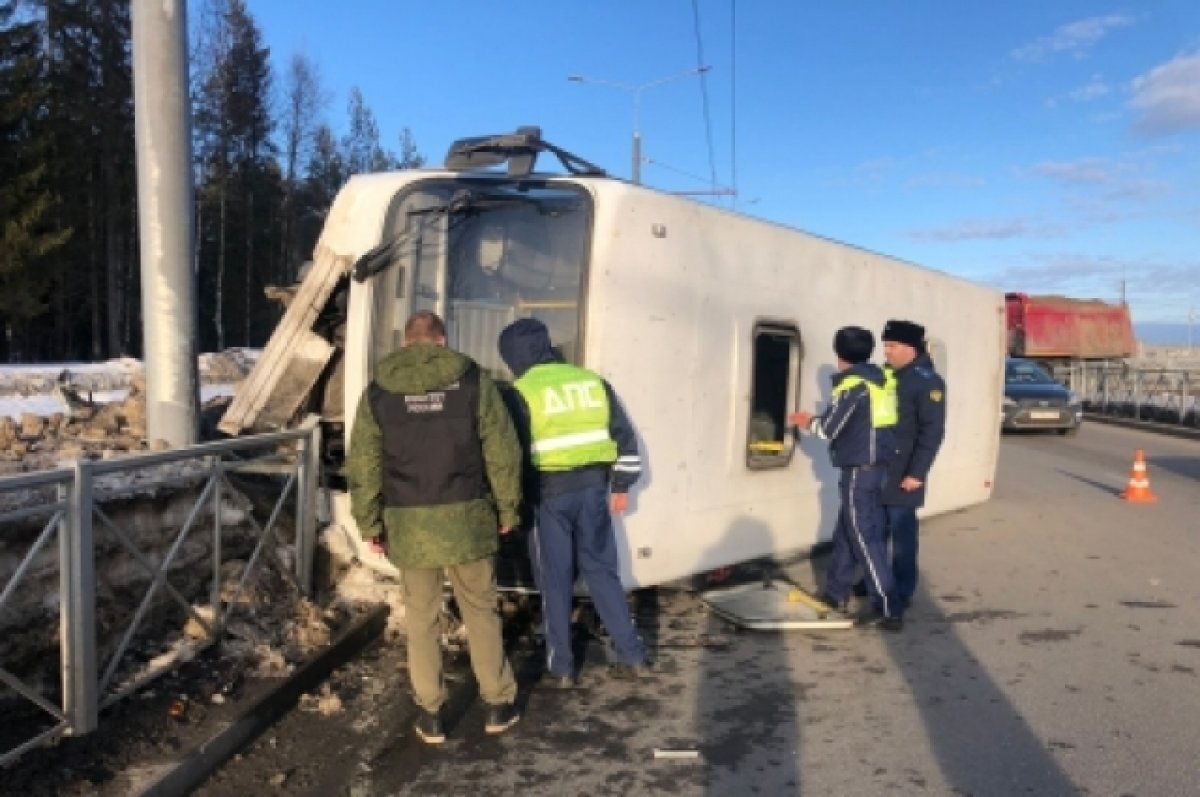    Следователи ищут пострадавших в ДТП с автобусом №9 в Петрозаводске