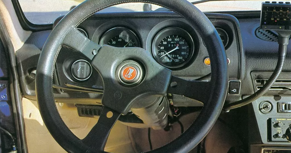 Спустя почти 50 лет «Нива» получит мощный двигатель. И более современный салон. АвтоВАЗ услышал охотников и селян?