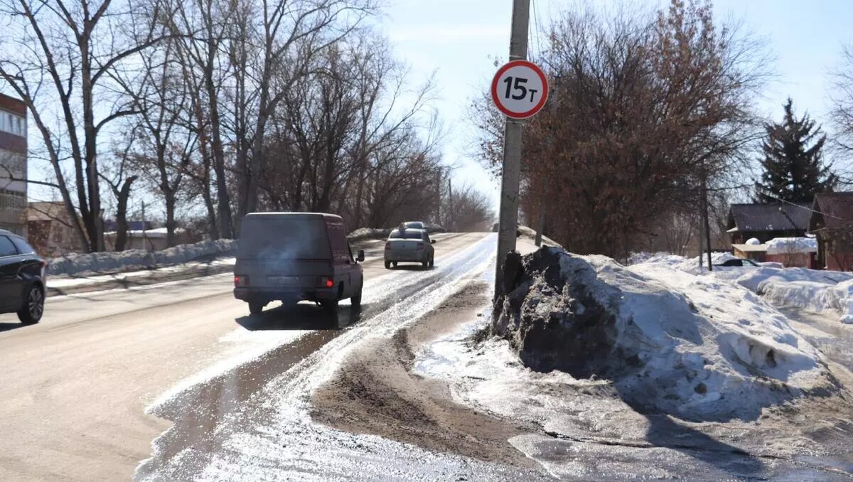     В Сарапуле разрабатывают проектно-сметную документацию на реконструкцию путепровода по улице Азина, который связывает город на Каме с соседними регионами. Об этом в соцсетях рассказал глава Сарапула Виктор Шестаков.