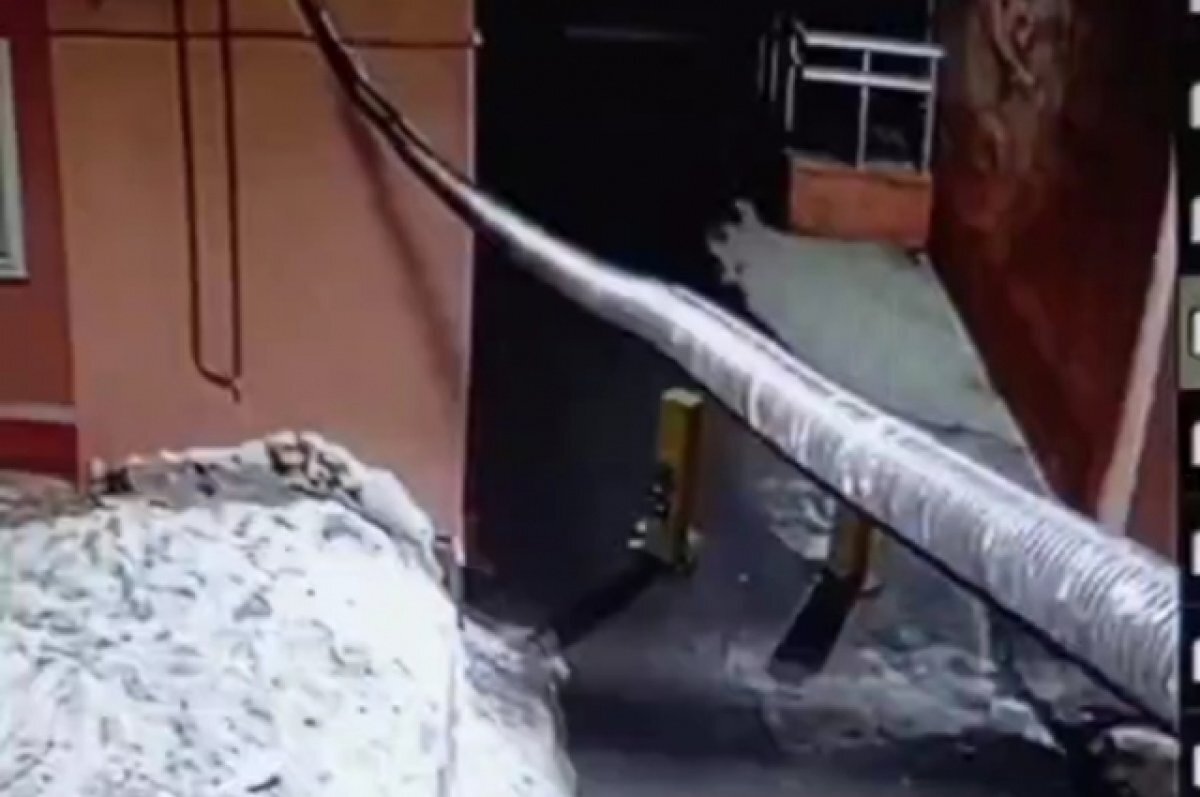    Это та самая арка в доме на улице Социалистической